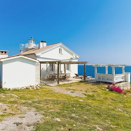 Sleeps 8 With Wifi فيلة *